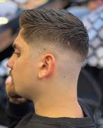 صورة الحلاق